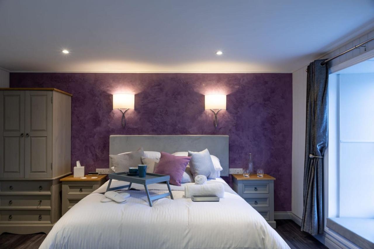The Three Crowns B&B Plymouth Eksteriør billede