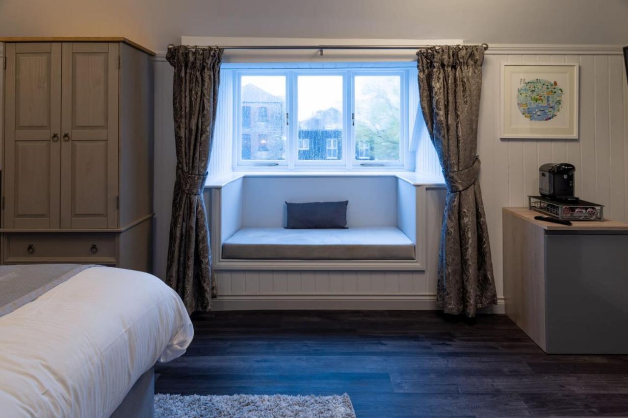 The Three Crowns B&B Plymouth Eksteriør billede